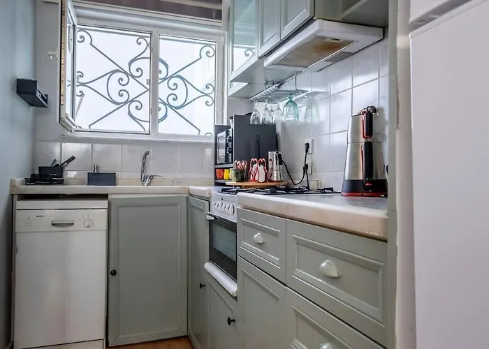 Spacious Dublex In Cihangir Apartamento